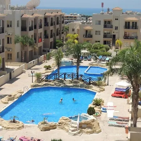 Johnny's Place * Paphos