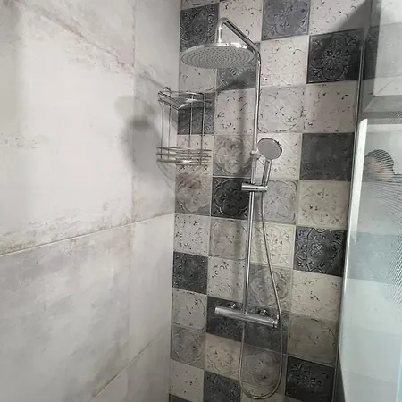 Johnny's Place Appartement *